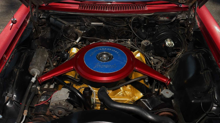 1967 Oldsmobile Toronado - Image 23 of 24
