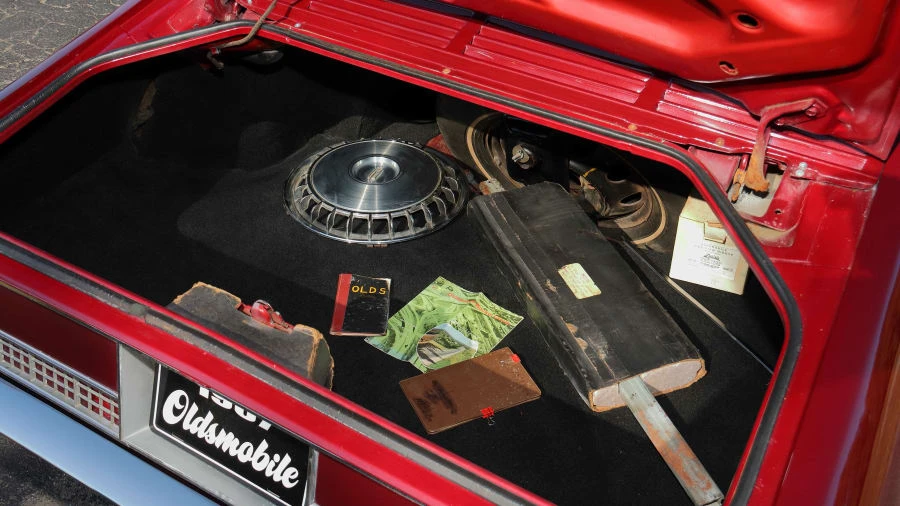 1967 Oldsmobile Toronado - Image 24 of 24