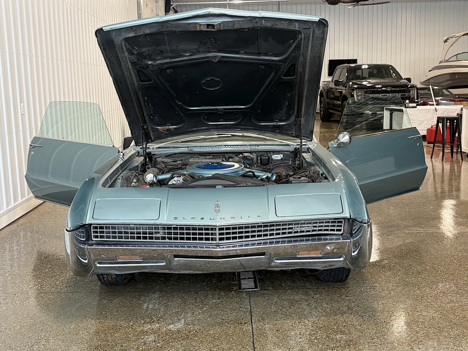 1967 Oldsmobile Toronado - Image 20 of 31