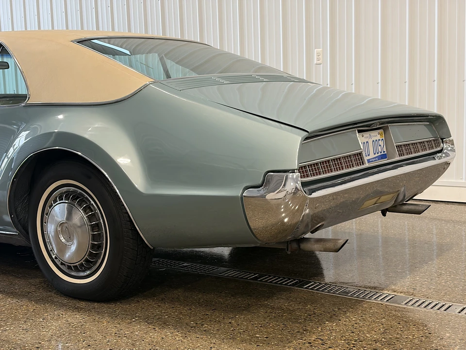 1967 Oldsmobile Toronado - Image 31 of 31