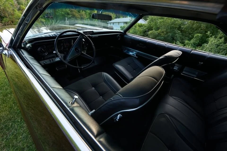 1967 Oldsmobile Toronado - Image 5 of 9