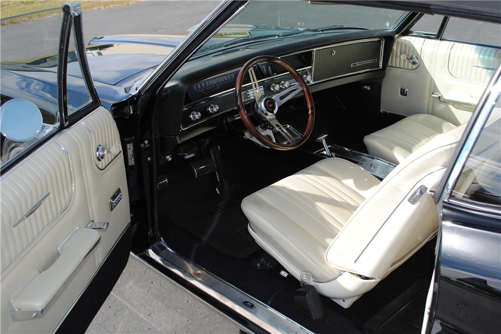 1967 Pontiac Parisienne - Image 4 of 5
