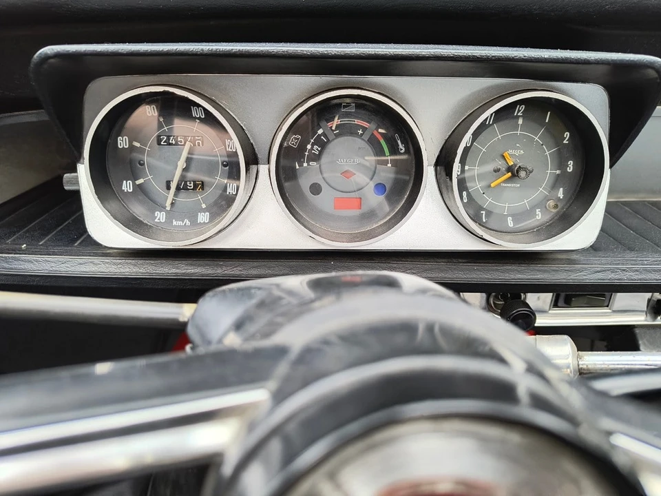 1967 Peugeot - Image 25 of 30