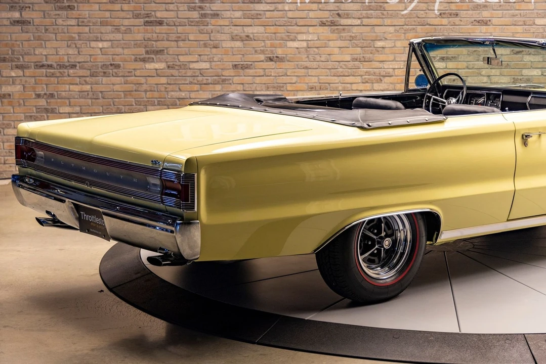 1967 Plymouth Hemi GTX - Image 14 of 24