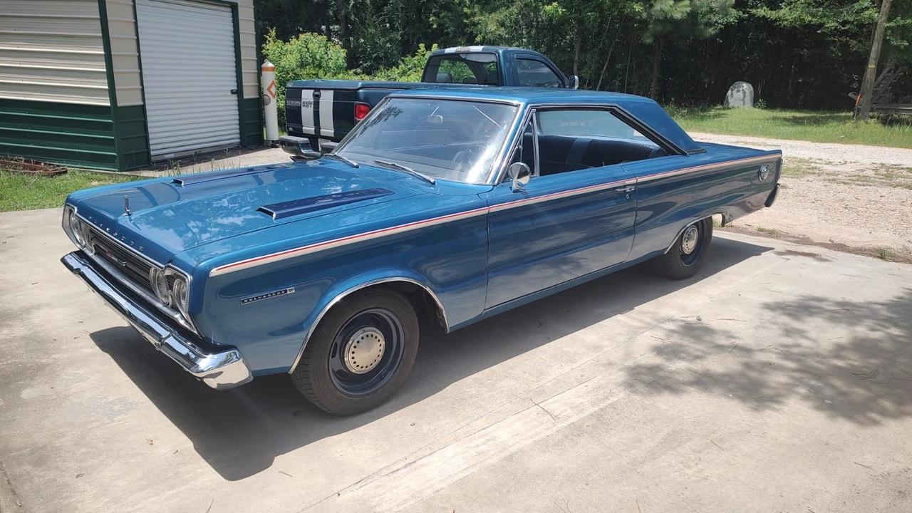 1967 Plymouth - Image 2 of 10