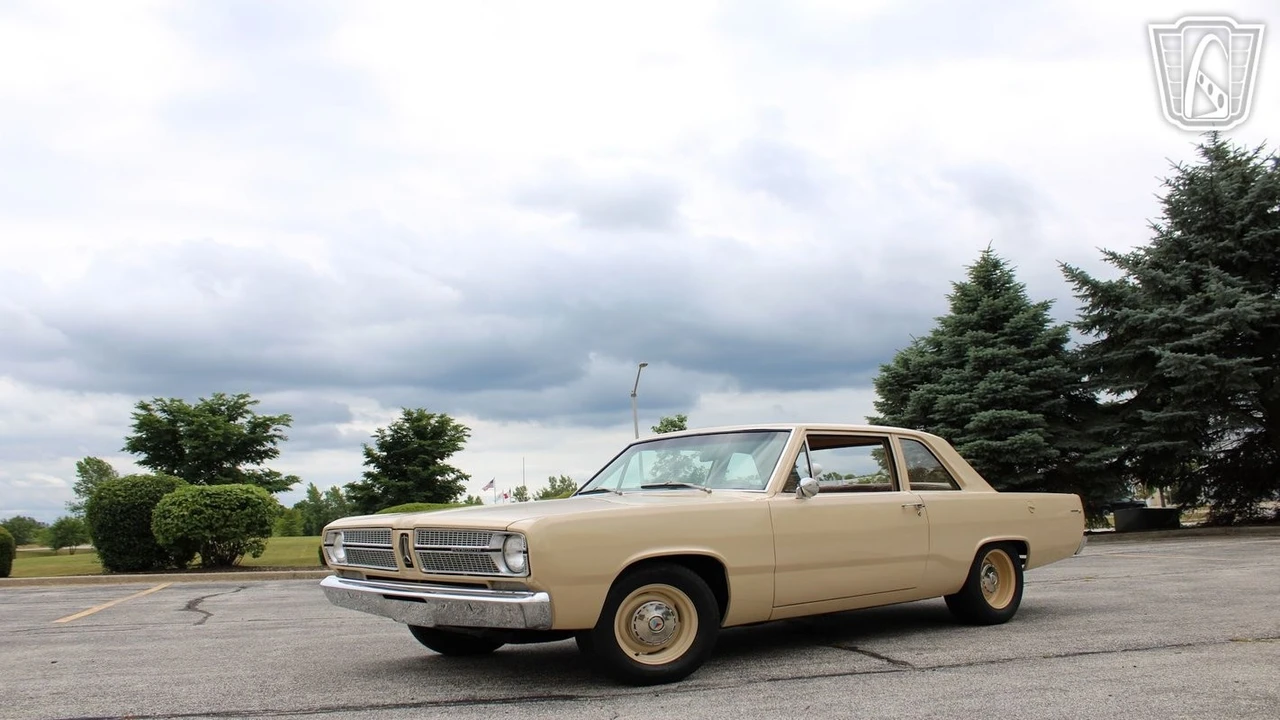 1967 Plymouth Valiant - Image 7 of 12