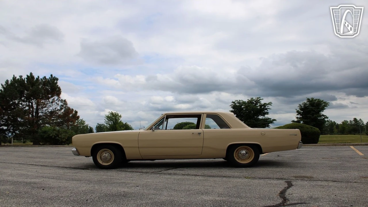 1967 Plymouth Valiant - Image 4 of 12