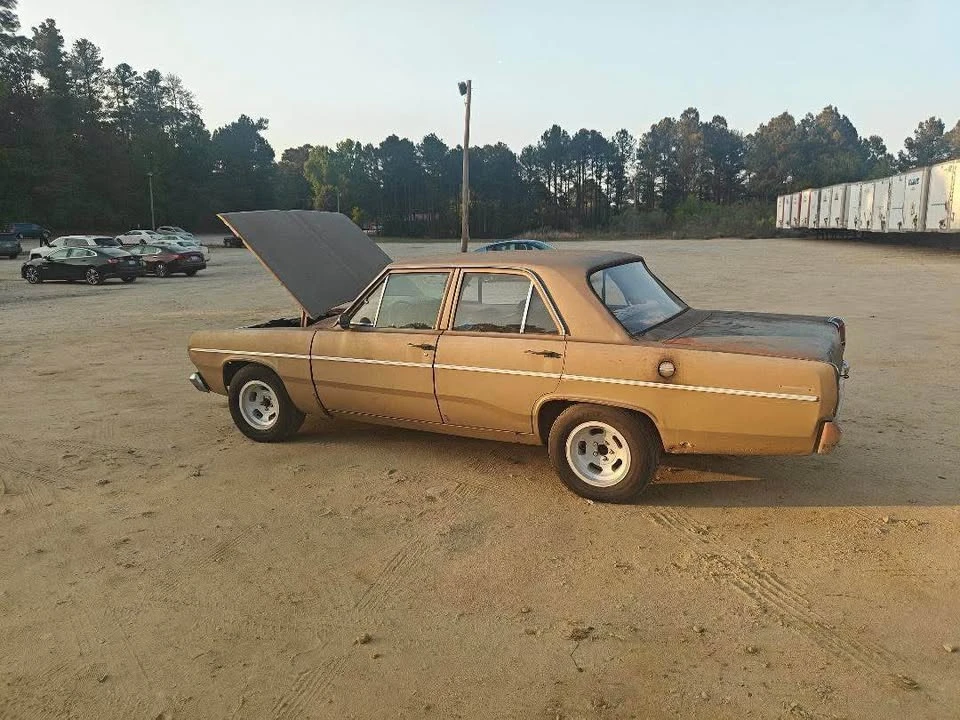 1967 Plymouth Valiant - Image 4 of 4