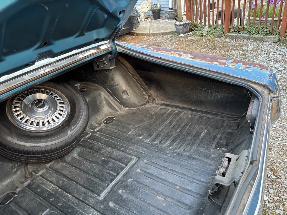 1967 Pontiac Bonneville 3rd Gen - Image 23 of 31