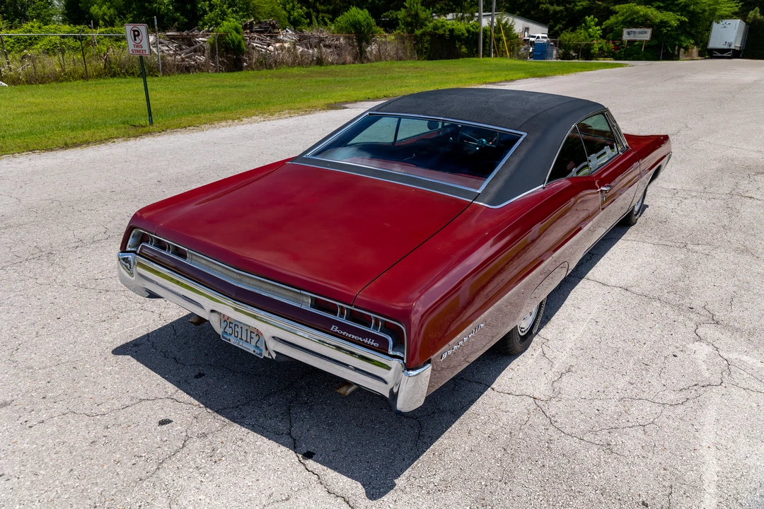 1967 Pontiac Bonneville 3rd Gen - Image 8 of 31