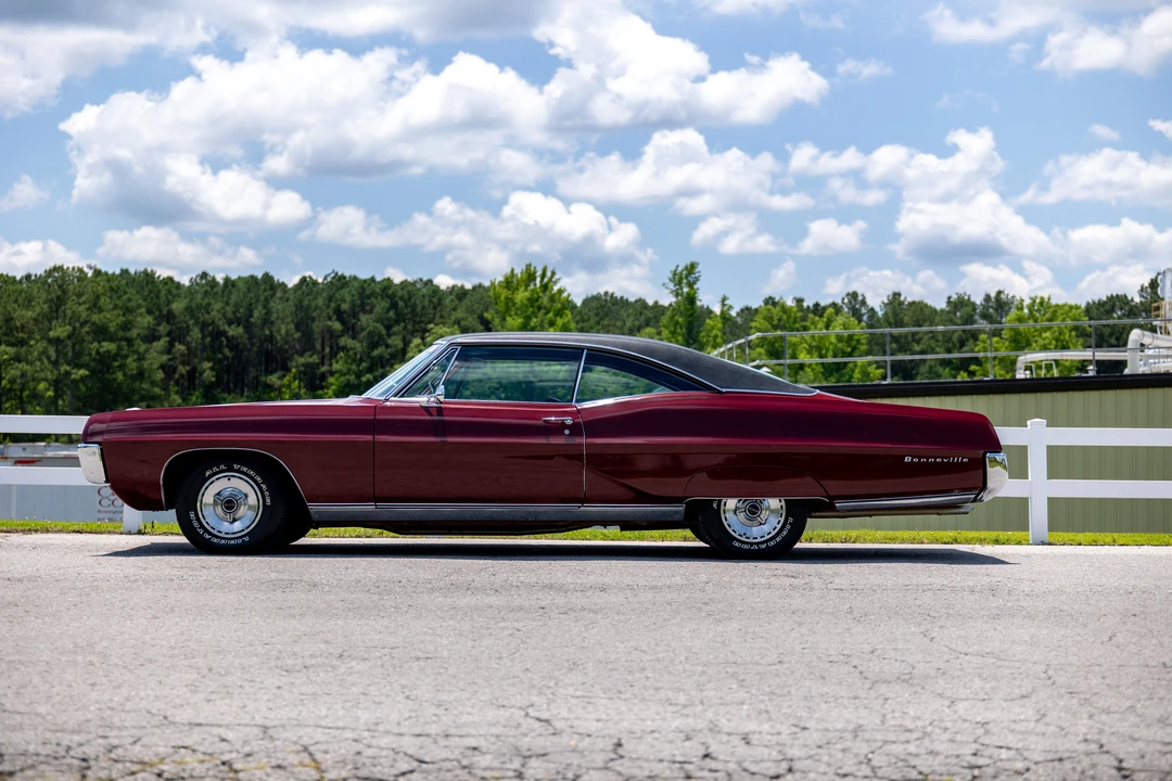 1967 Pontiac Bonneville 3rd Gen - Image 5 of 31