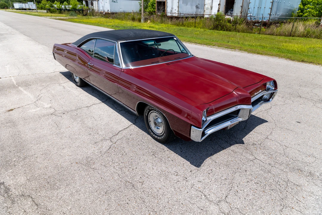 1967 Pontiac Bonneville 3rd Gen - Image 3 of 31
