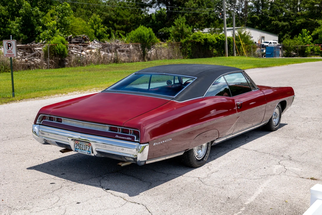 1967 Pontiac Bonneville 3rd Gen - Image 13 of 31