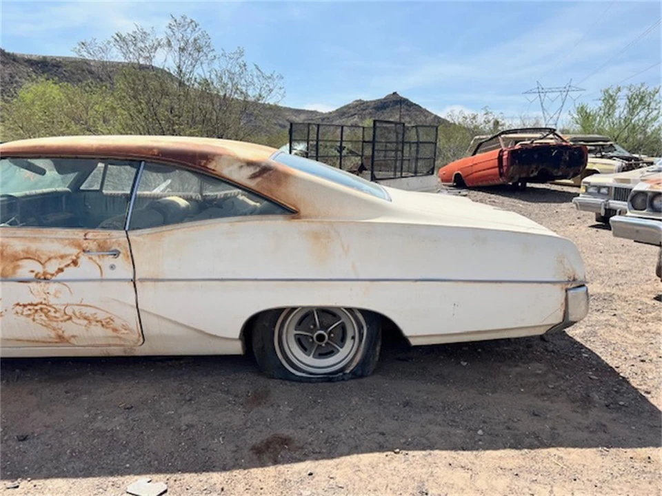 1967 Pontiac Catalina 4th Gen - Image 6 of 8