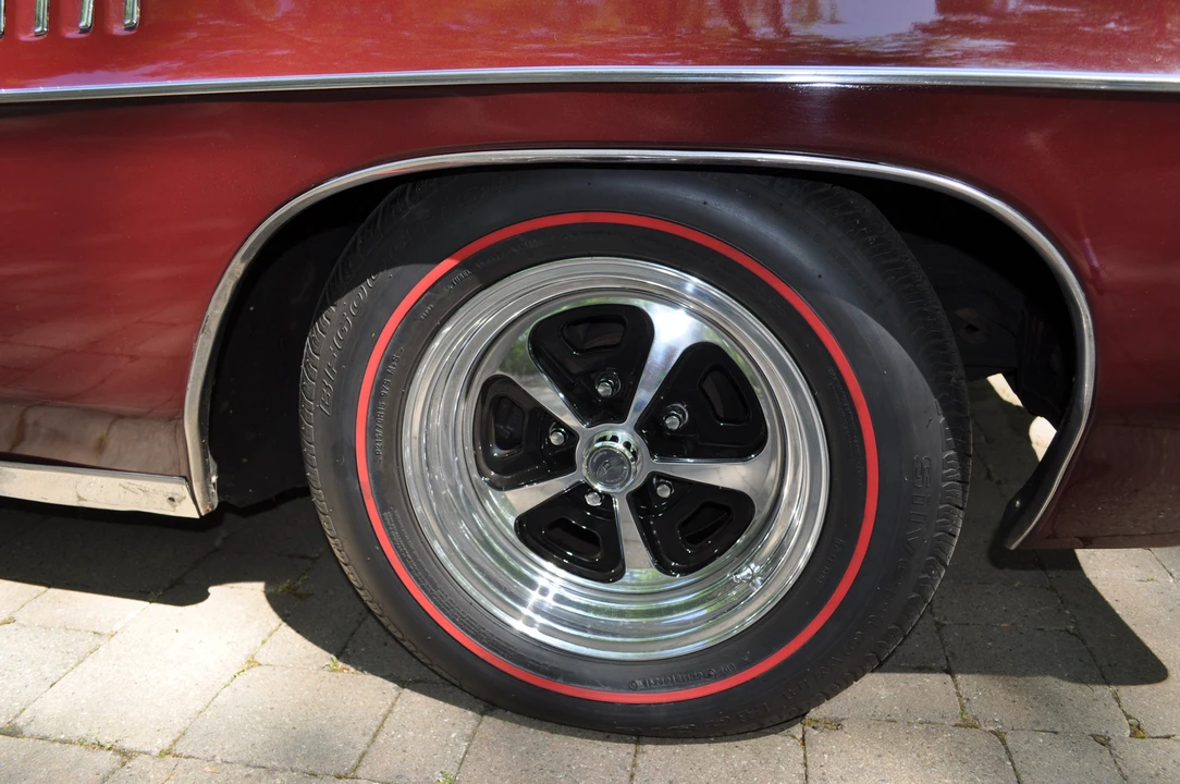 1967 Pontiac Catalina 4th Gen - Image 13 of 31