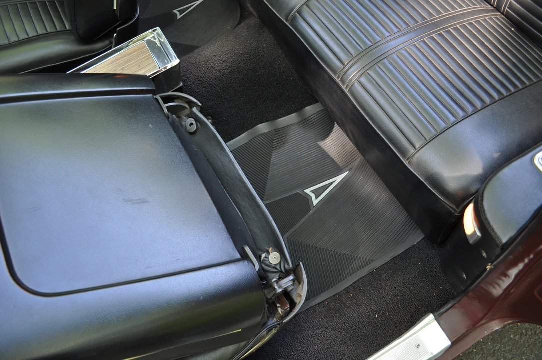 1967 Pontiac Catalina 4th Gen - Image 26 of 31