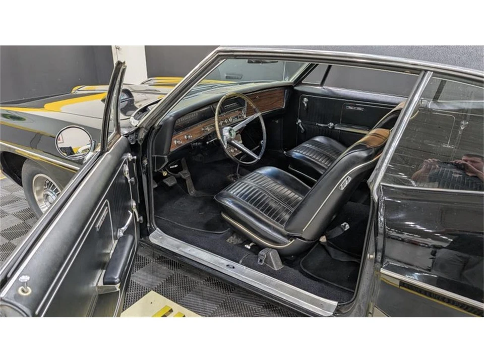 1967 Pontiac Catalina 4th Gen - Image 7 of 9