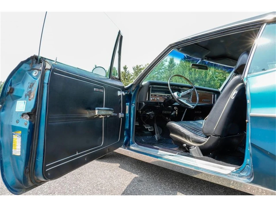 1967 Pontiac Catalina 4th Gen - Image 10 of 31