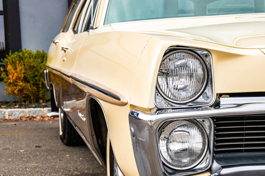 1967 Pontiac Safari - Image 21 of 31