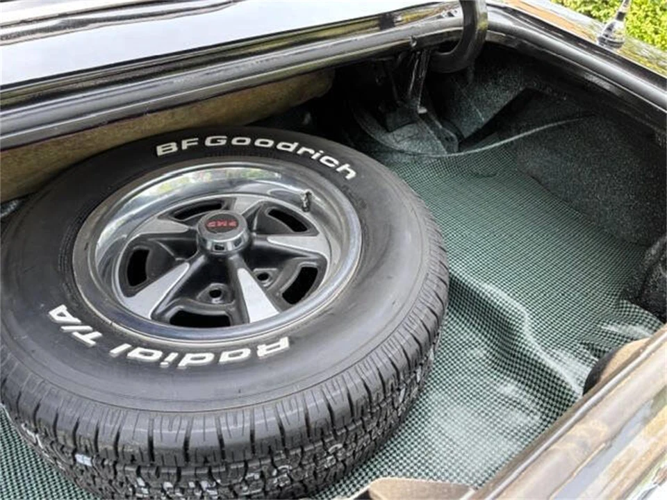 1967 Pontiac Firebird 1st Gen - Image 23 of 30