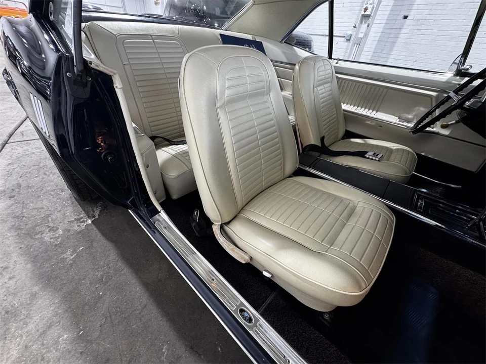 1967 Pontiac Firebird 1st Gen - Image 10 of 31