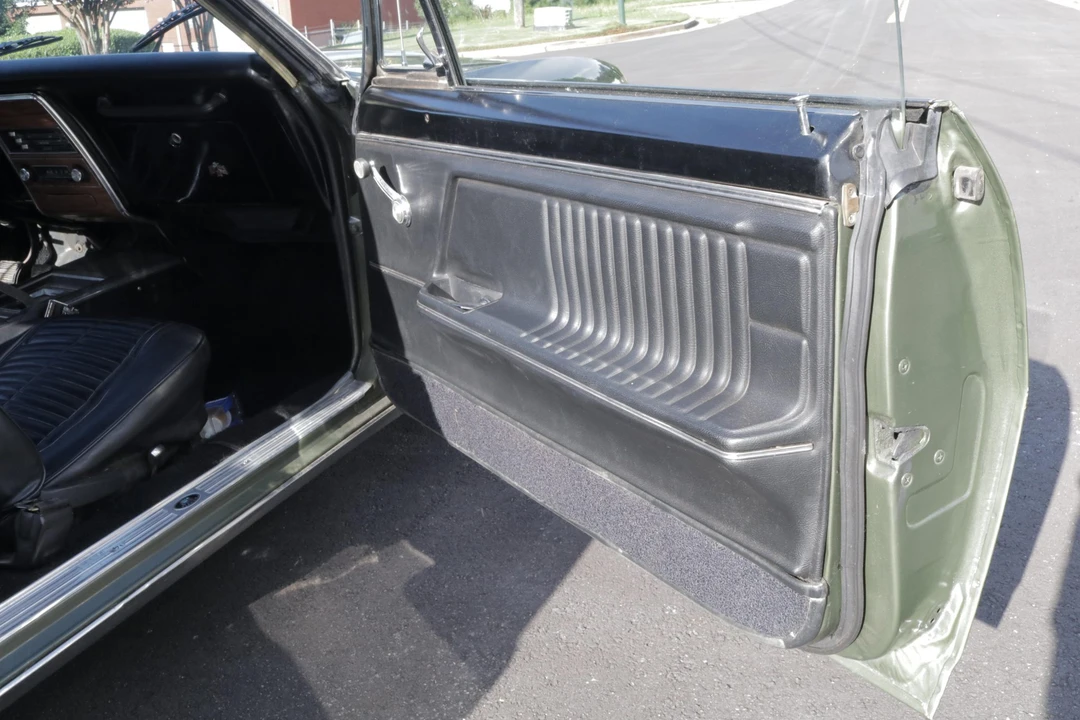 1967 Pontiac Firebird 1st Gen - Image 27 of 31