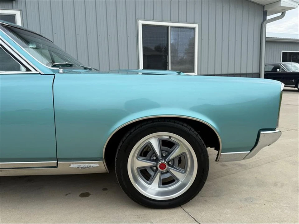 1967 Pontiac GTO 1st Gen - Image 27 of 31