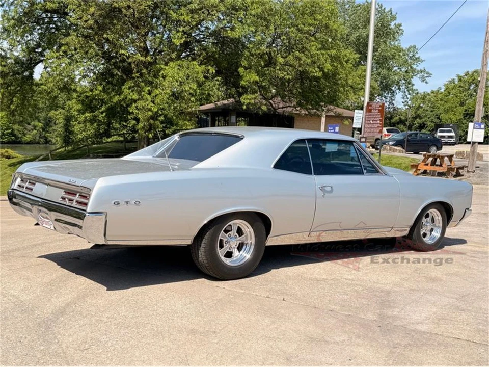 1967 Pontiac GTO 1st Gen - Image 17 of 31