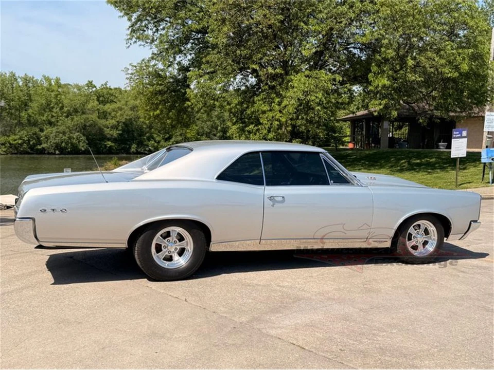 1967 Pontiac GTO 1st Gen - Image 18 of 31