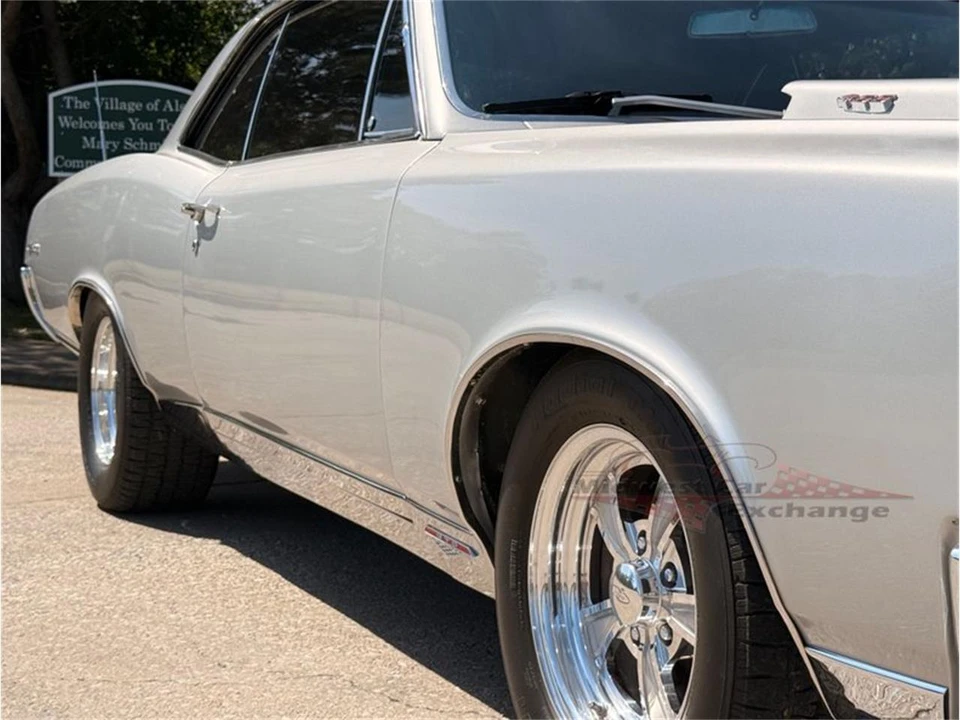 1967 Pontiac GTO 1st Gen - Image 25 of 31