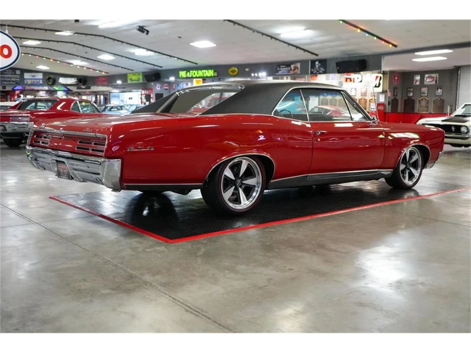 1967 Pontiac GTO 1st Gen - Image 22 of 31