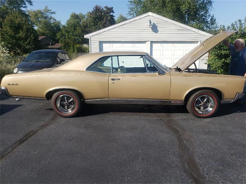 1967 Pontiac GTO 1st Gen - Image 11 of 30