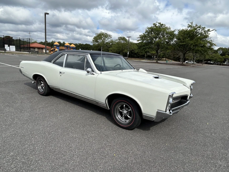 1967 Pontiac GTO 1st Gen - Image 26 of 31