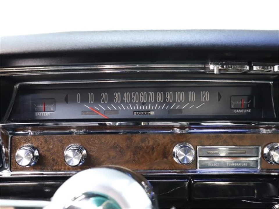 1967 Pontiac Grand Prix 1st Gen - Image 11 of 31