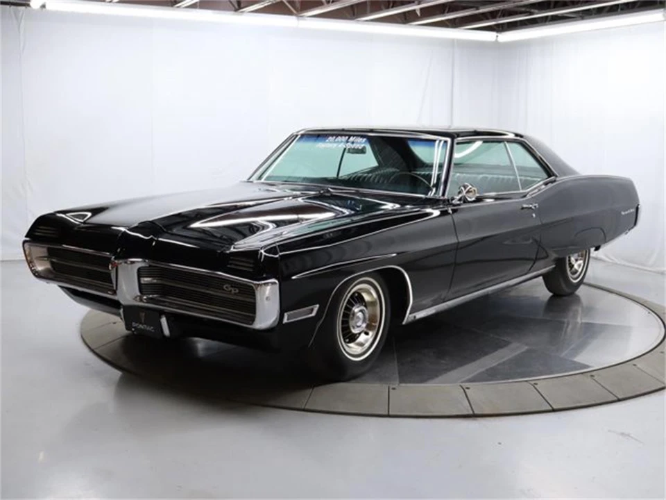1967 Pontiac Grand Prix 1st Gen - Image 2 of 31