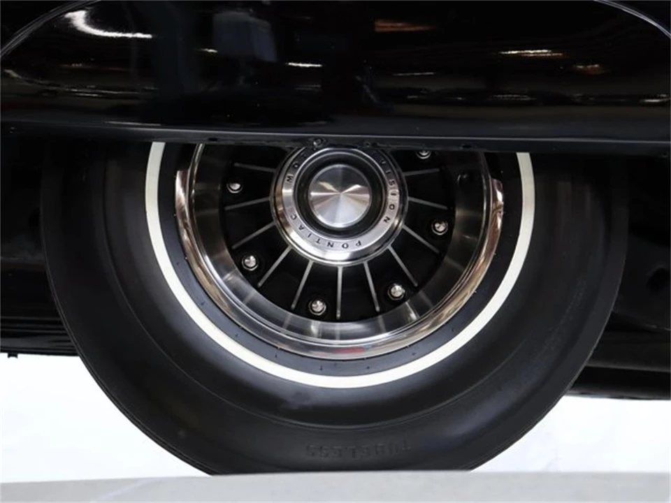 1967 Pontiac Grand Prix 1st Gen - Image 28 of 31