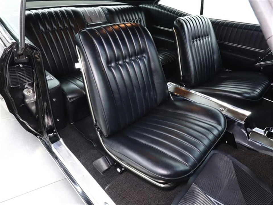 1967 Pontiac Grand Prix 1st Gen - Image 18 of 31
