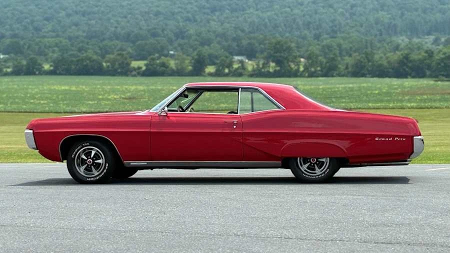 1967 Pontiac Grand Prix 1st Gen - Image 14 of 30
