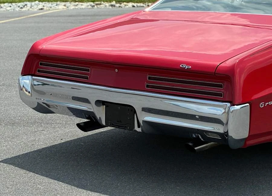1967 Pontiac Grand Prix 1st Gen - Image 17 of 30