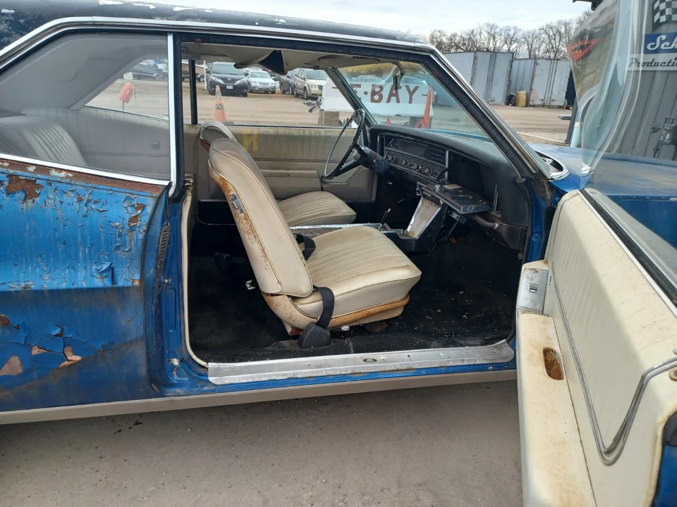 1967 Pontiac Grand Prix 1st Gen - Image 14 of 20