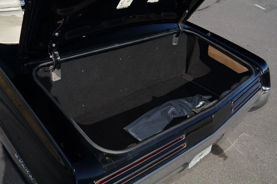 1967 Pontiac Grand Prix 1st Gen - Image 31 of 31