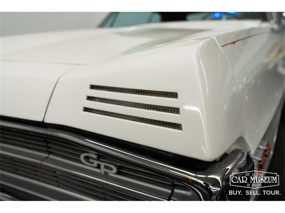 1967 Pontiac Grand Prix 1st Gen - Image 21 of 31