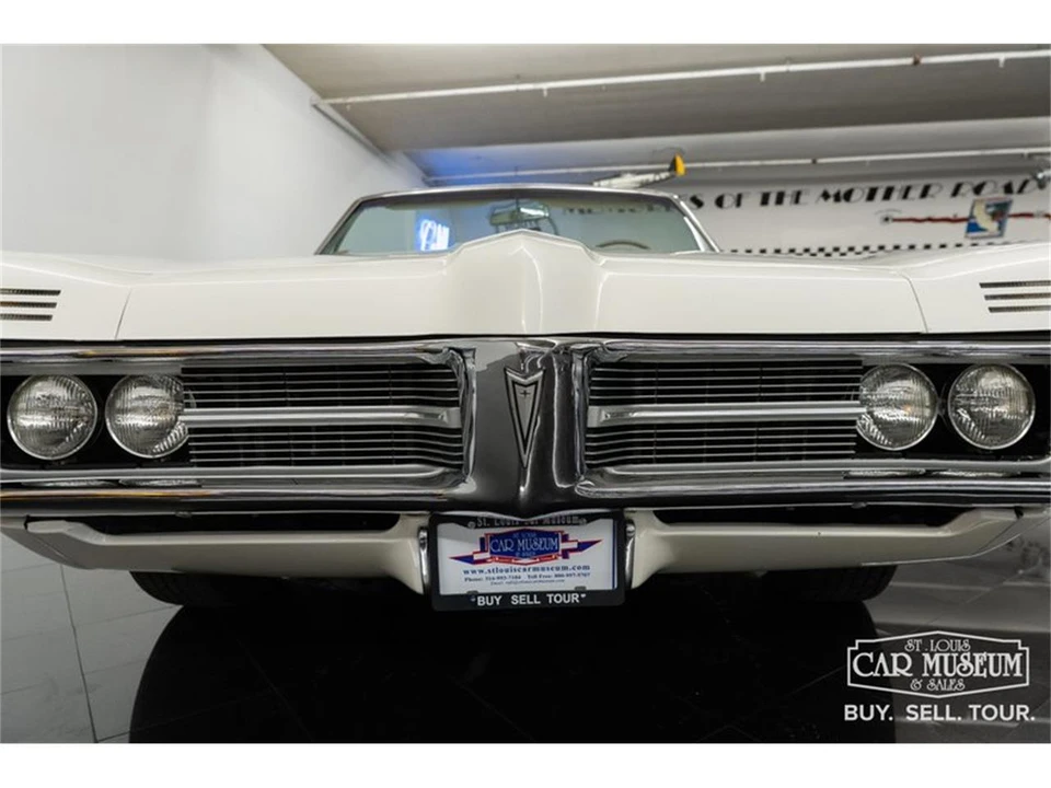 1967 Pontiac Grand Prix 1st Gen - Image 27 of 31