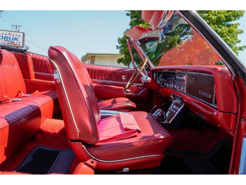 1967 Pontiac Grand Prix 1st Gen - Image 16 of 31