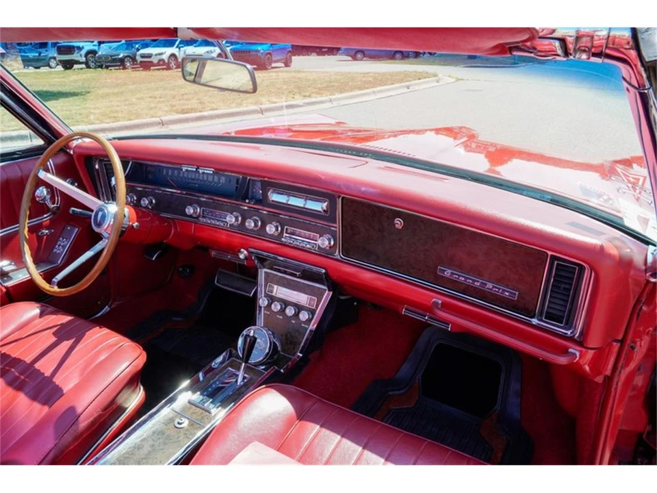 1967 Pontiac Grand Prix 1st Gen - Image 17 of 31