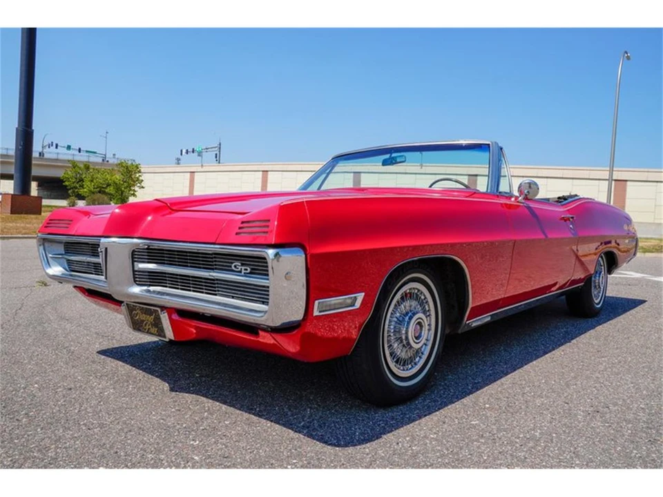 1967 Pontiac Grand Prix 1st Gen - Image 8 of 31