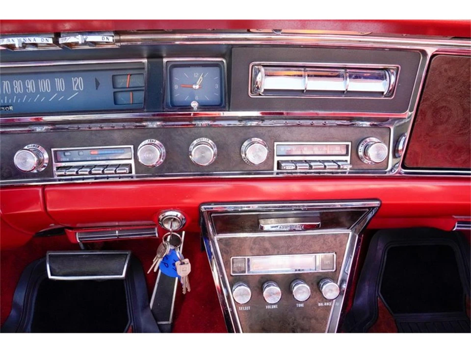 1967 Pontiac Grand Prix 1st Gen - Image 14 of 31
