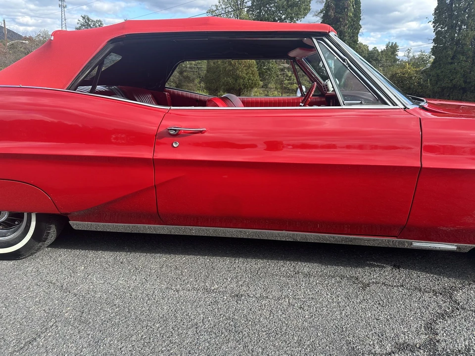 1967 Pontiac Grand Prix 1st Gen - Image 27 of 31
