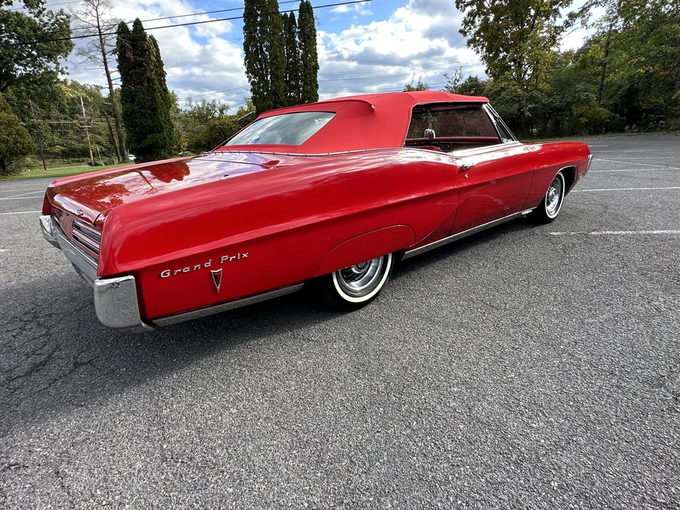 1967 Pontiac Grand Prix 1st Gen - Image 11 of 31