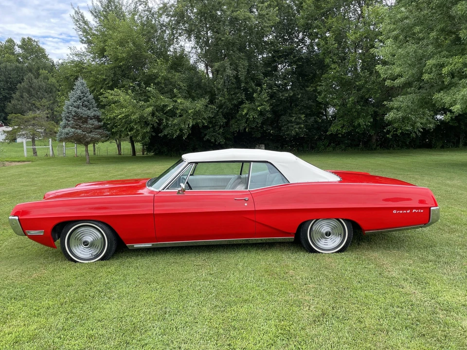 1967 Pontiac Grand Prix 1st Gen - Image 10 of 31